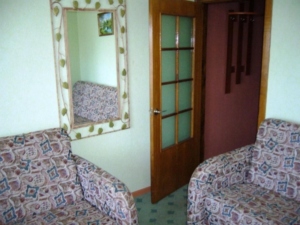 Hotel Profspilkovyi ลุตสกาย ภายนอก รูปภาพ