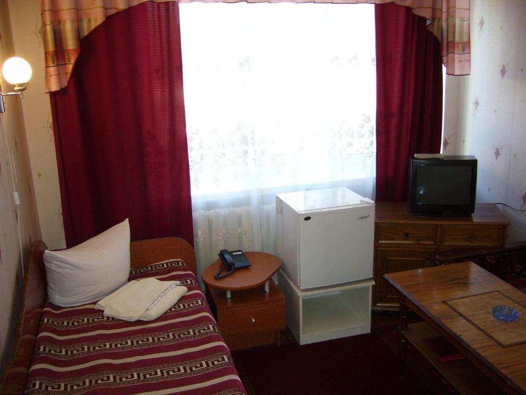 Hotel Profspilkovyi ลุตสกาย ห้อง รูปภาพ
